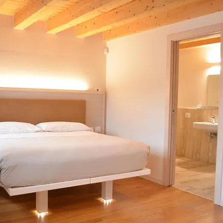 Kro Residenza Ai Capitelli Soave (Verona)